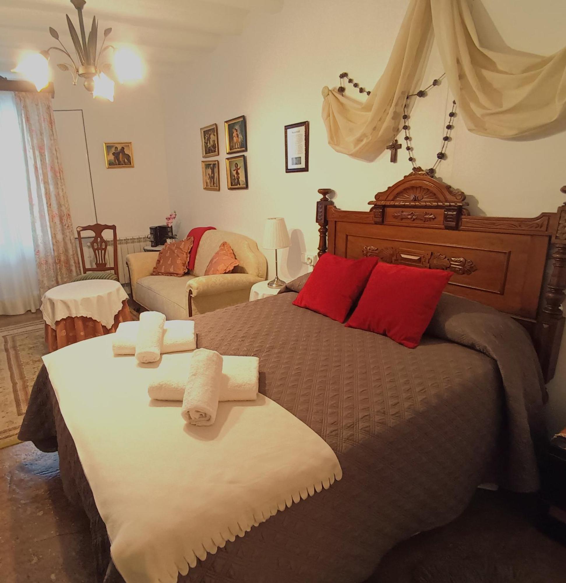 Casa Rural La Casona Урреа-де-Гаэн Экстерьер фото