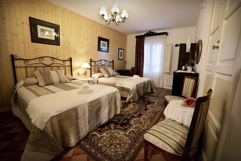 Casa Rural La Casona Урреа-де-Гаэн Экстерьер фото